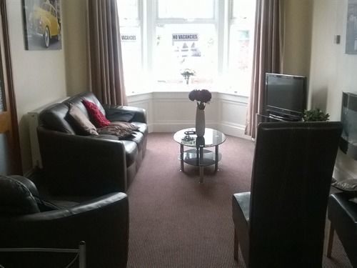 בלקפול Hazelgrove Guest House מראה חיצוני תמונה